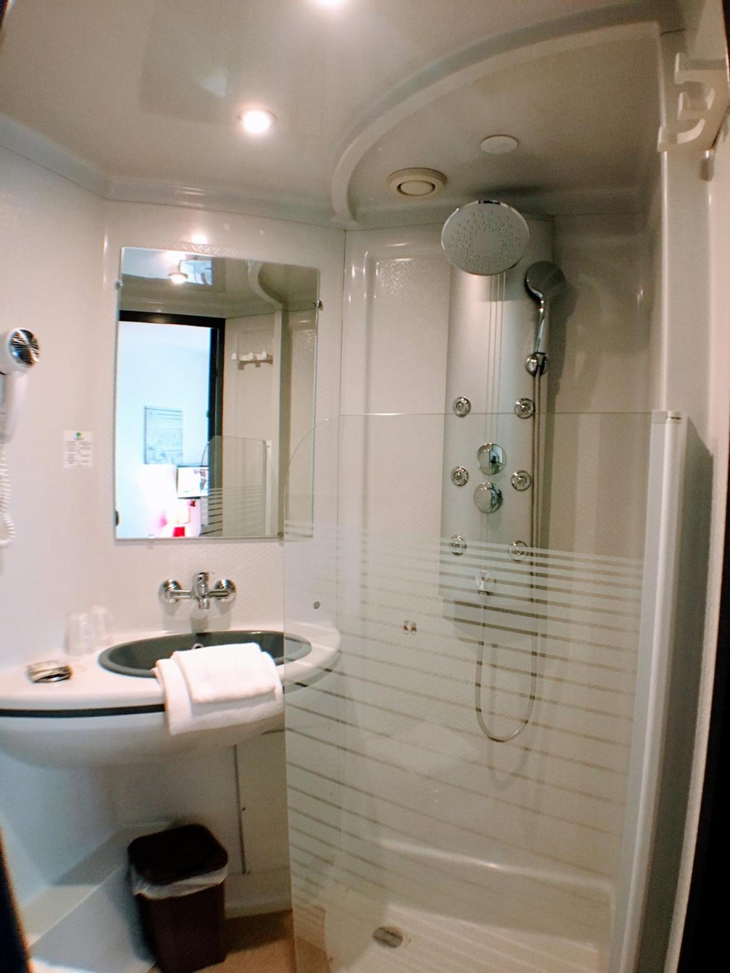 L'Hotel Du Marais Romilly Centre Екстер'єр фото